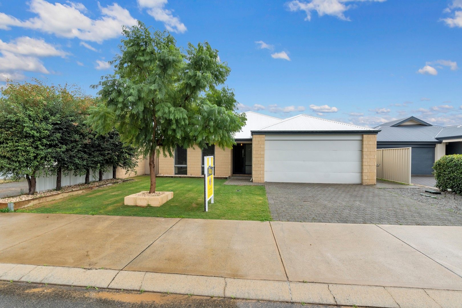 4 bedrooms House in 154 Fifty Road BALDIVIS WA, 6171