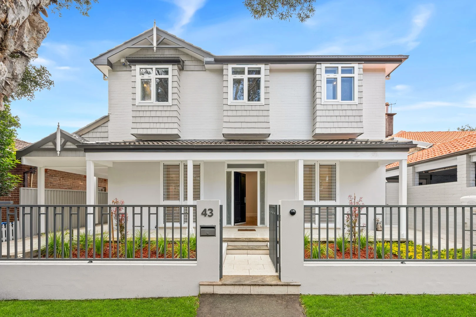 43 Beach Road, Bondi Beach NSW 2026