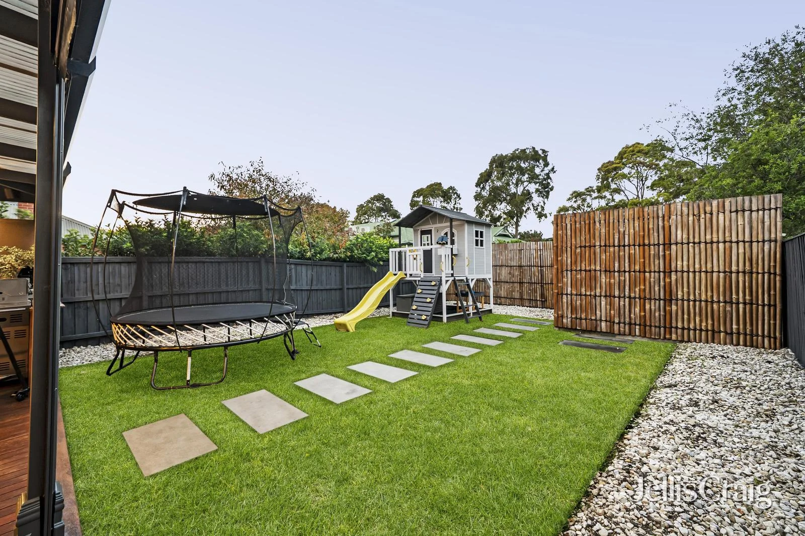 Additional image 19 of 6 Bates Drive, Williamstown VIC 3016