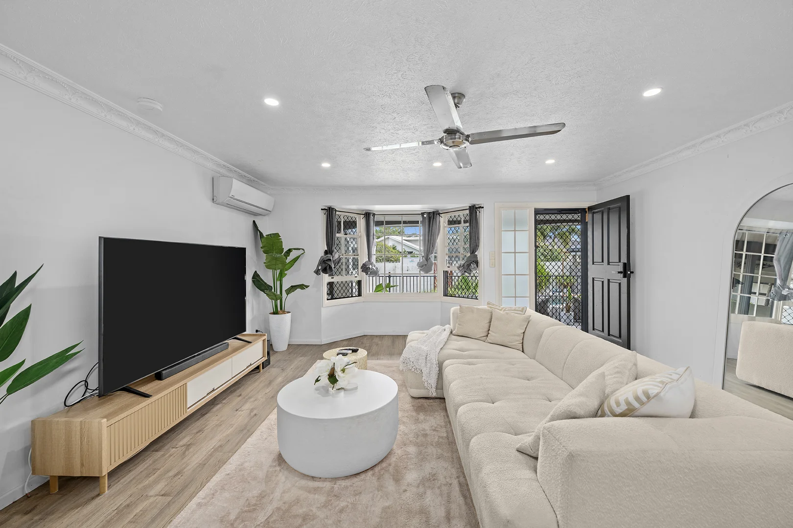 Additional image 3 of 7 Dame Patti Avenue, Mermaid Waters QLD 4218