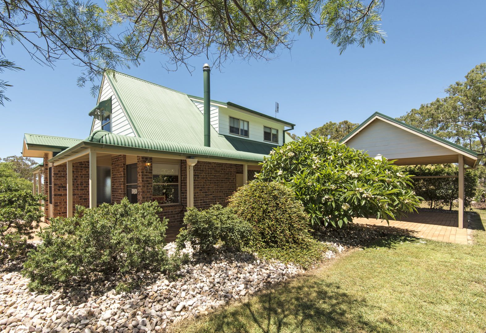 181 Postle Street, Mount Rascal QLD 4350, Image 2