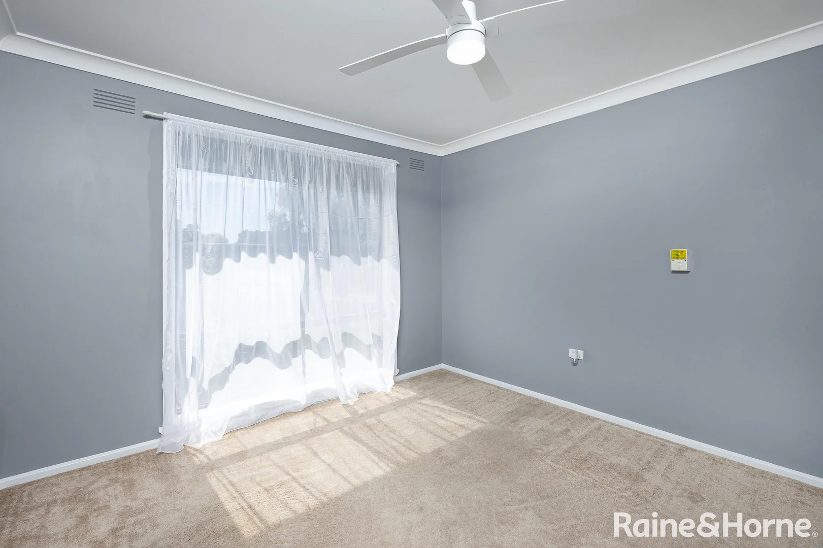 Additional image 6 of 28 Geneva Crescent, Lake Albert NSW 2650