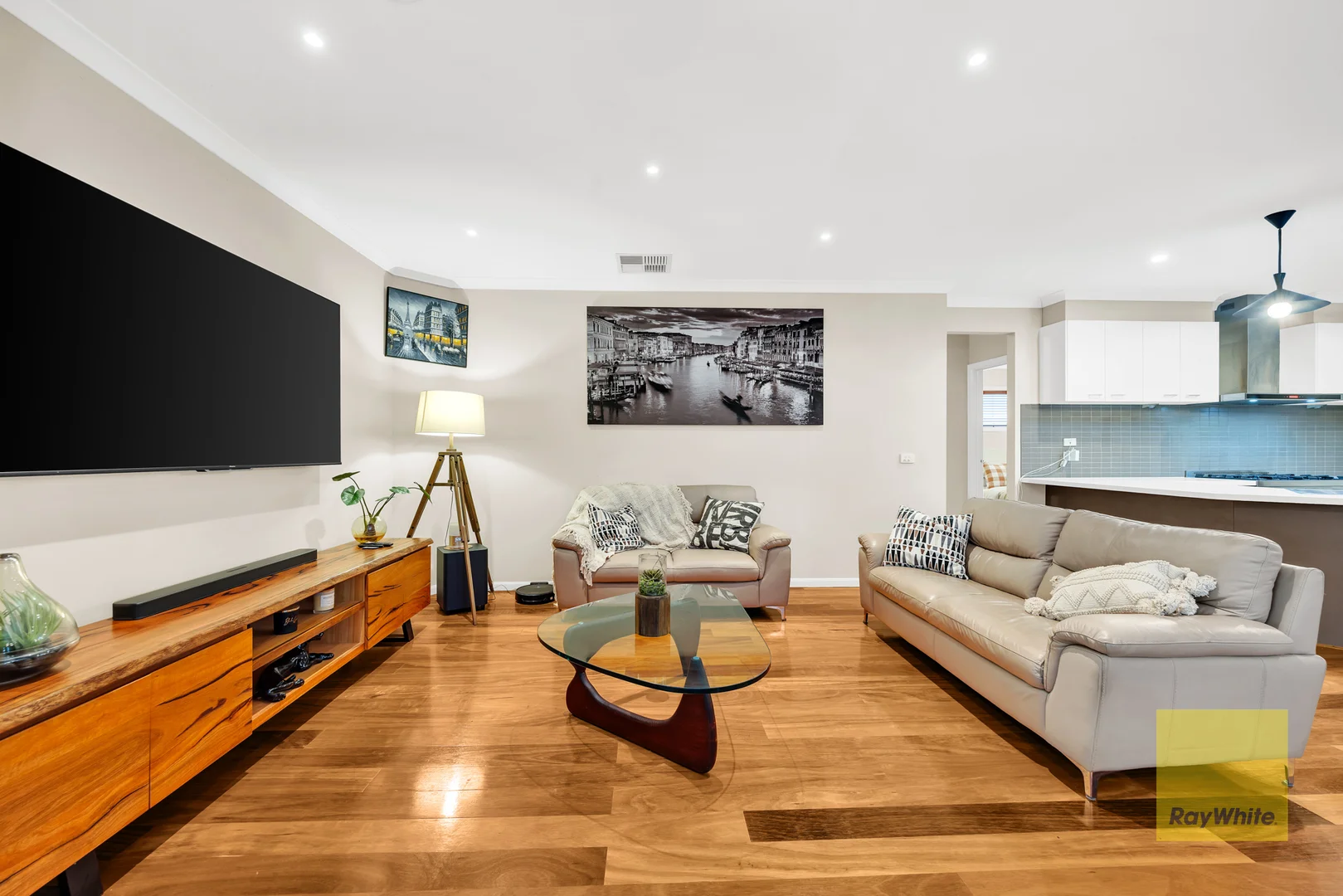 Additional image 13 of 3 Rosyth Court, Deer Park VIC 3023