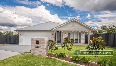 Picture of 8 Morris Crescent, THIRLMERE NSW 2572