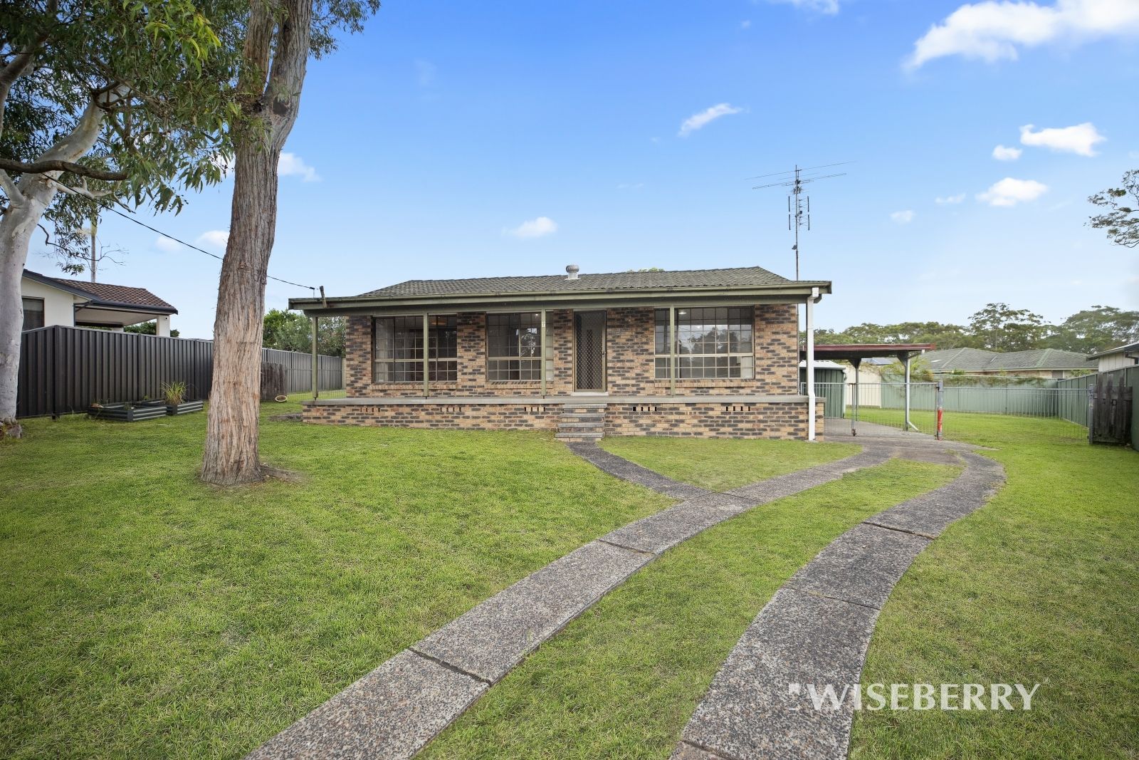7 Cox Cl, Buff Point NSW 2262, Image 0