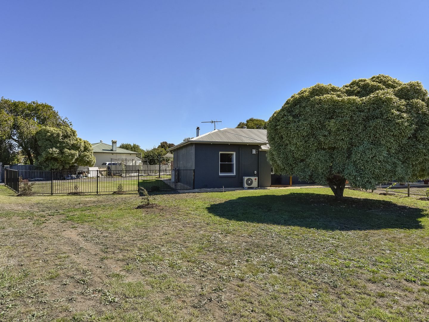 54 Portland St, Penola SA 5277, Image 1