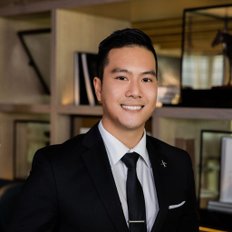Hoang (Nam) Ngo, Sales representative