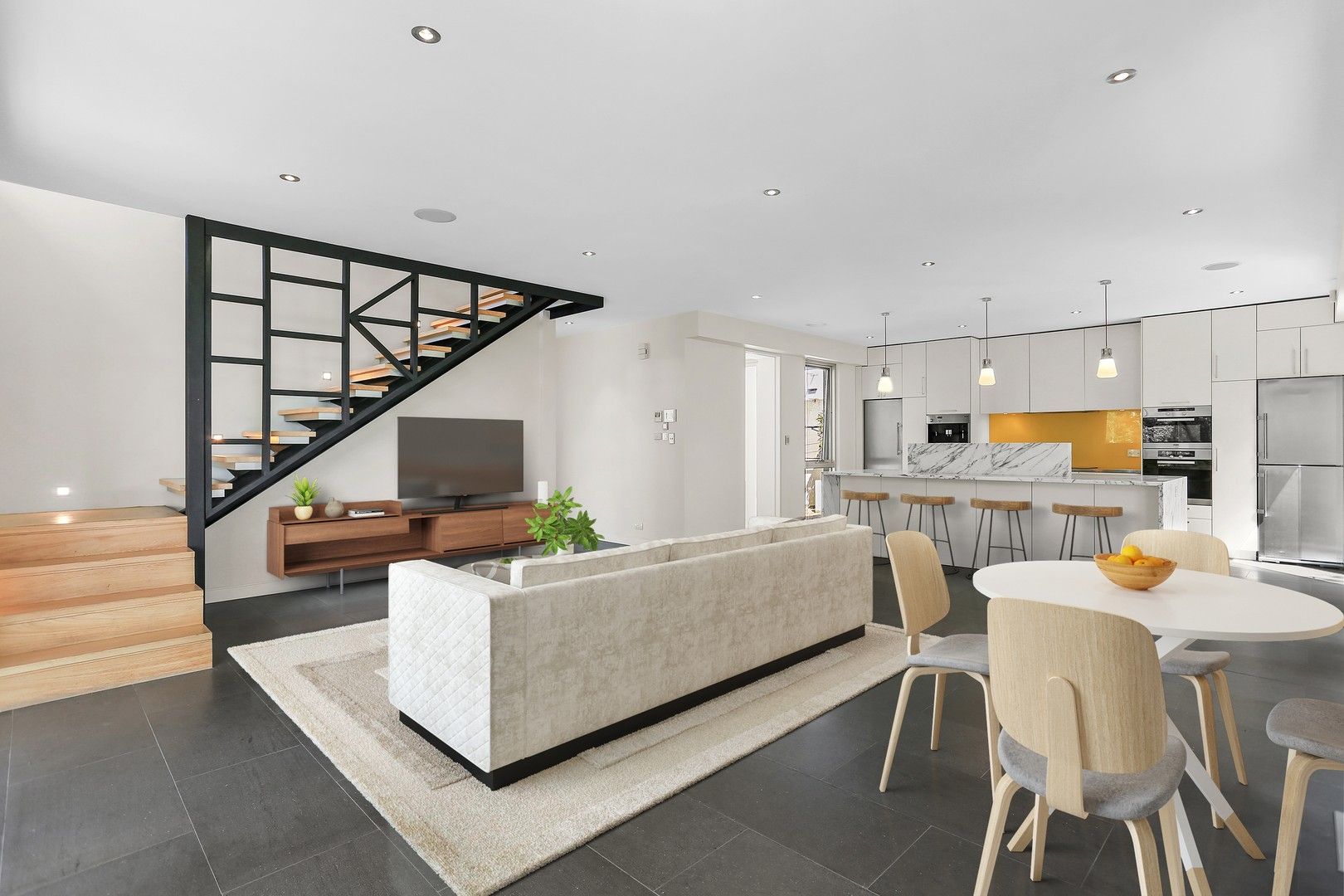 4 bedrooms House in 11 The Redoubt CASTLECRAG NSW, 2068