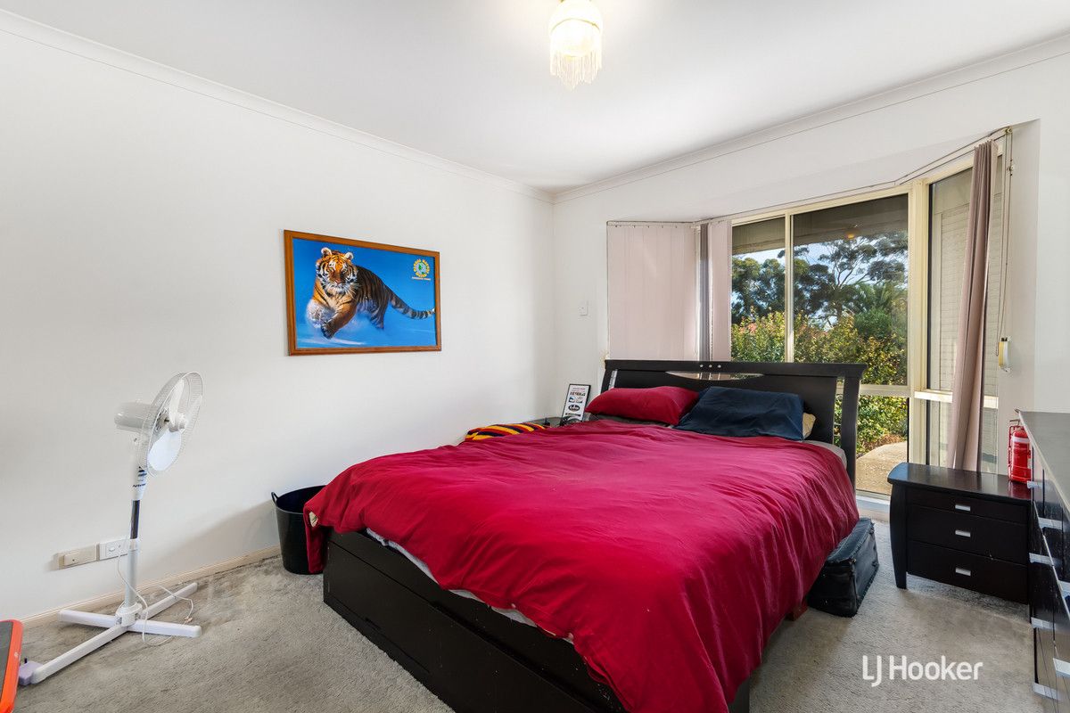 10 Montrose Court, Elizabeth North SA 5113, Image 2