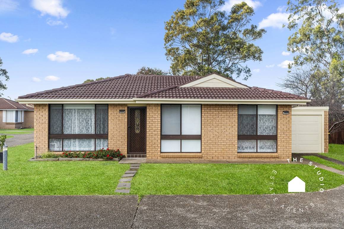 Picture of 7/4 Woodvale Close, PLUMPTON NSW 2761