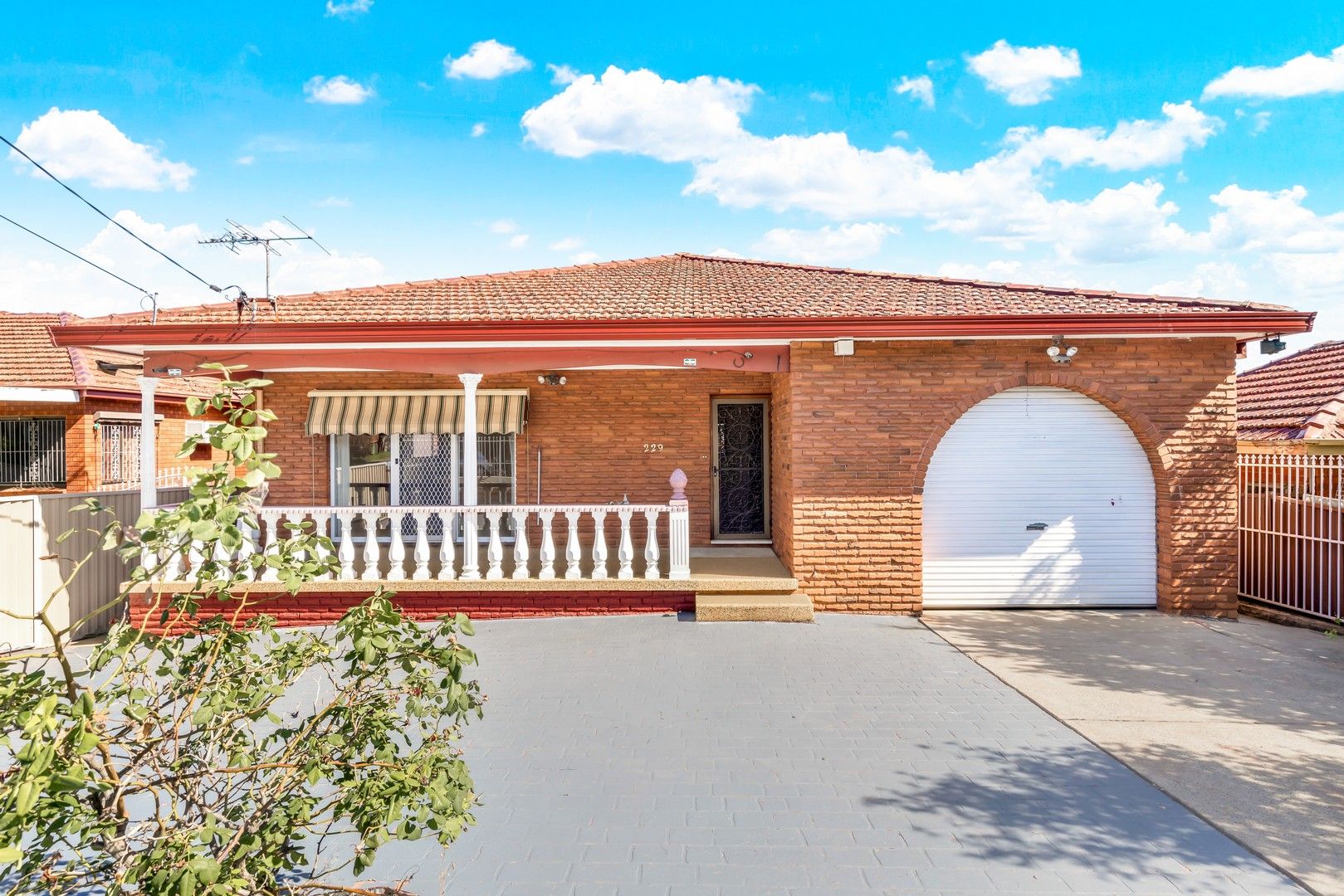 3 bedrooms House in 229 Hamilton Road FAIRFIELD WEST NSW, 2165