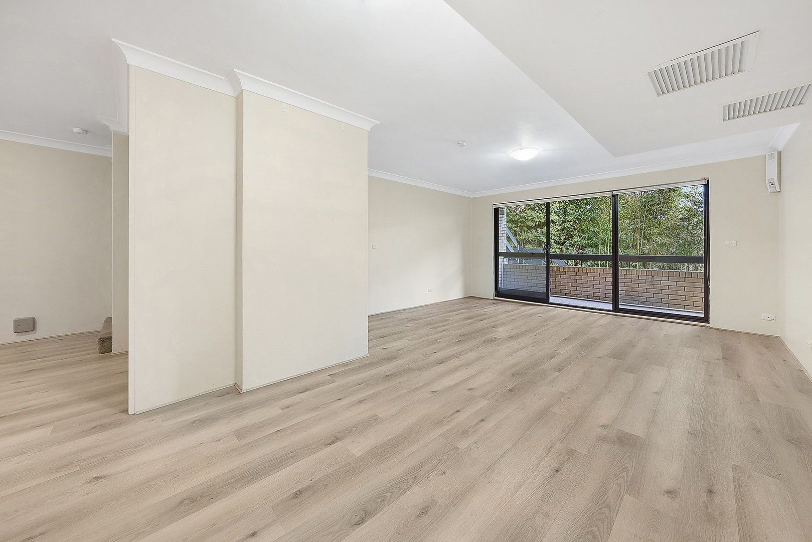 2 bedrooms Apartment / Unit / Flat in 19/6 Lamont Street WOLLSTONECRAFT NSW, 2065