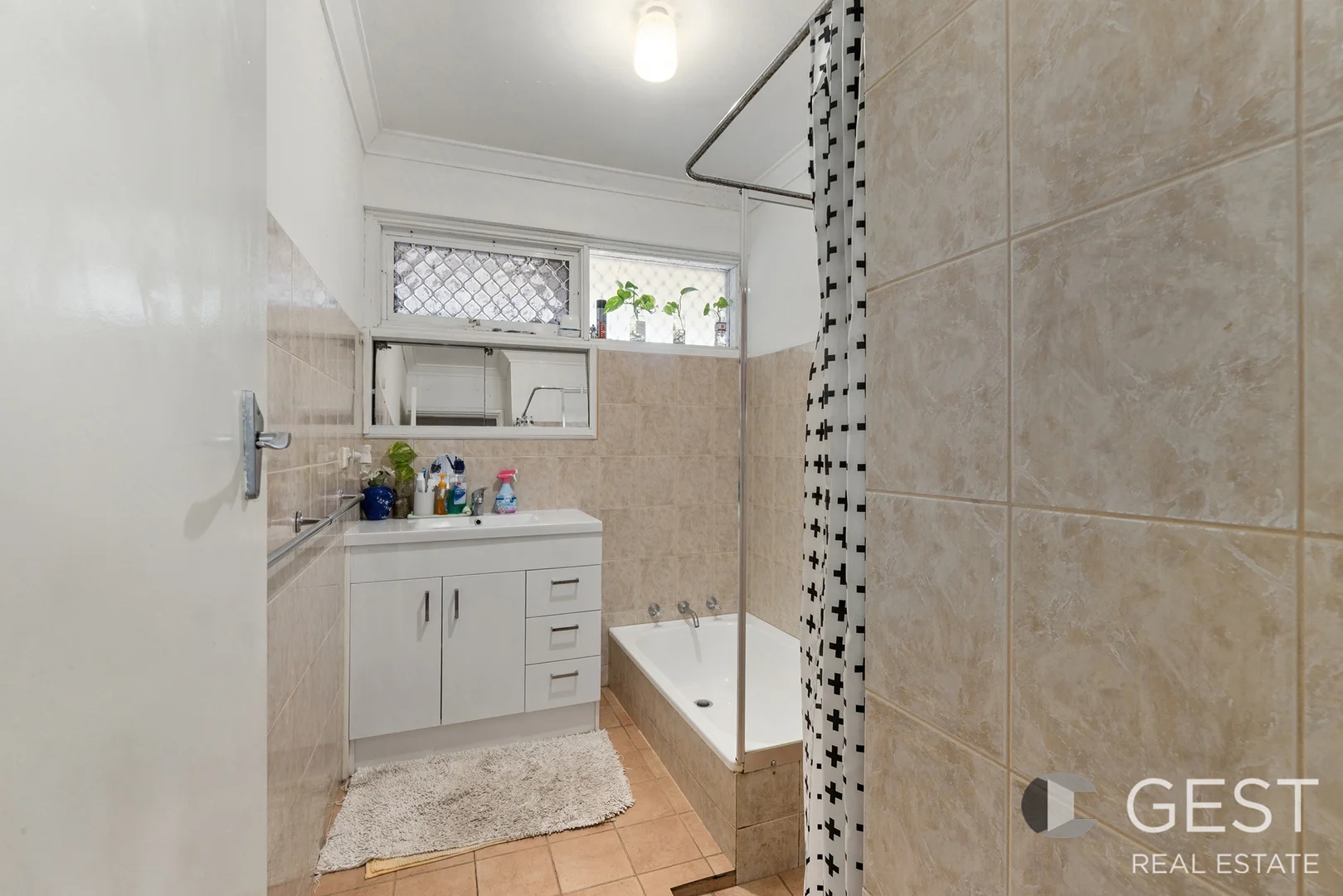 Image 16