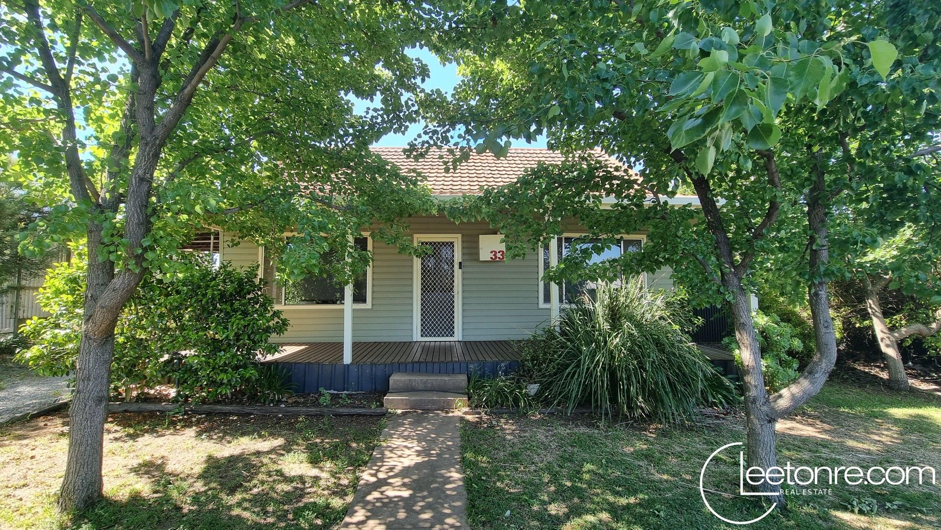 33 Dundas Street, Narrandera NSW 2700 House For Rent 310 Domain