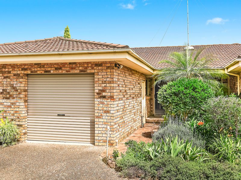 2/15 Cecil Avenue, CASTLE HILL NSW 2154, Image 0