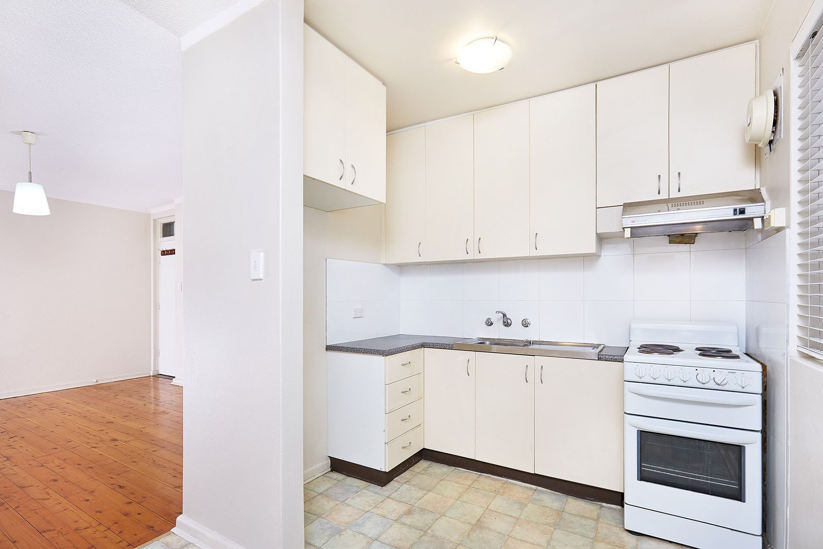 2/81-83 Hercules Street, Dulwich Hill NSW 2203, Image 2