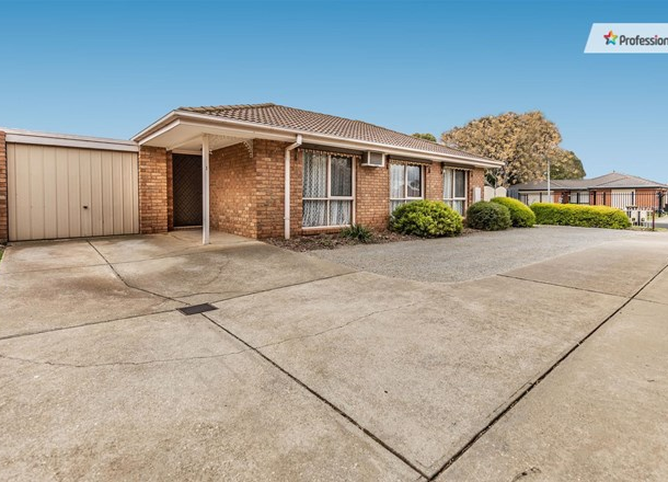 1/15 Smoult Drive, Kurunjang VIC 3337