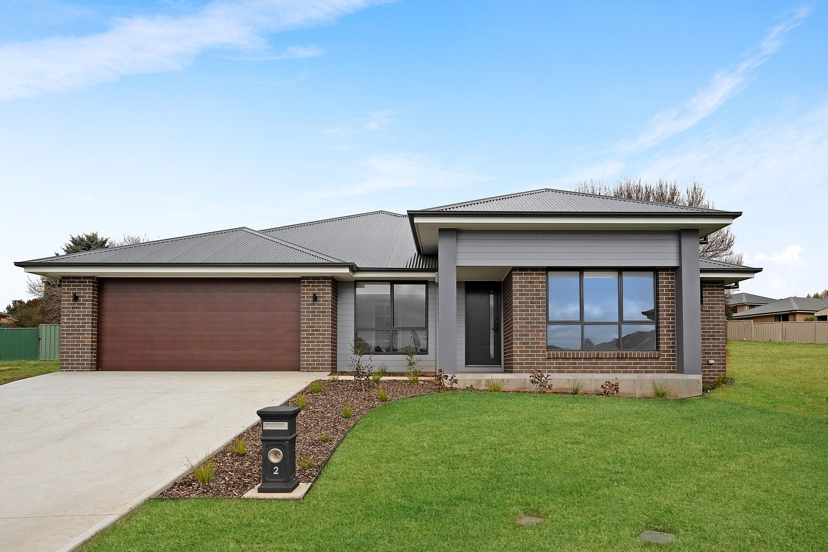 2 Streatfeild Close, Blayney NSW 2799, Image 0