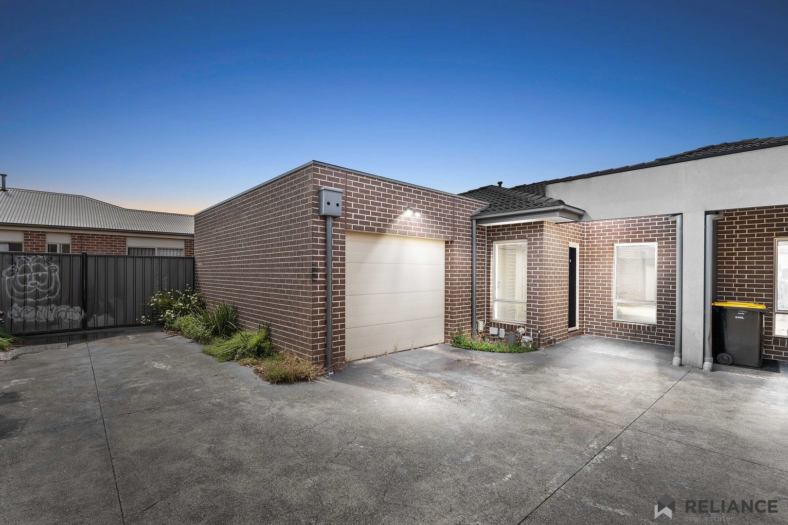 2/25 Staughton Street, Melton South VIC 3338, Image 0