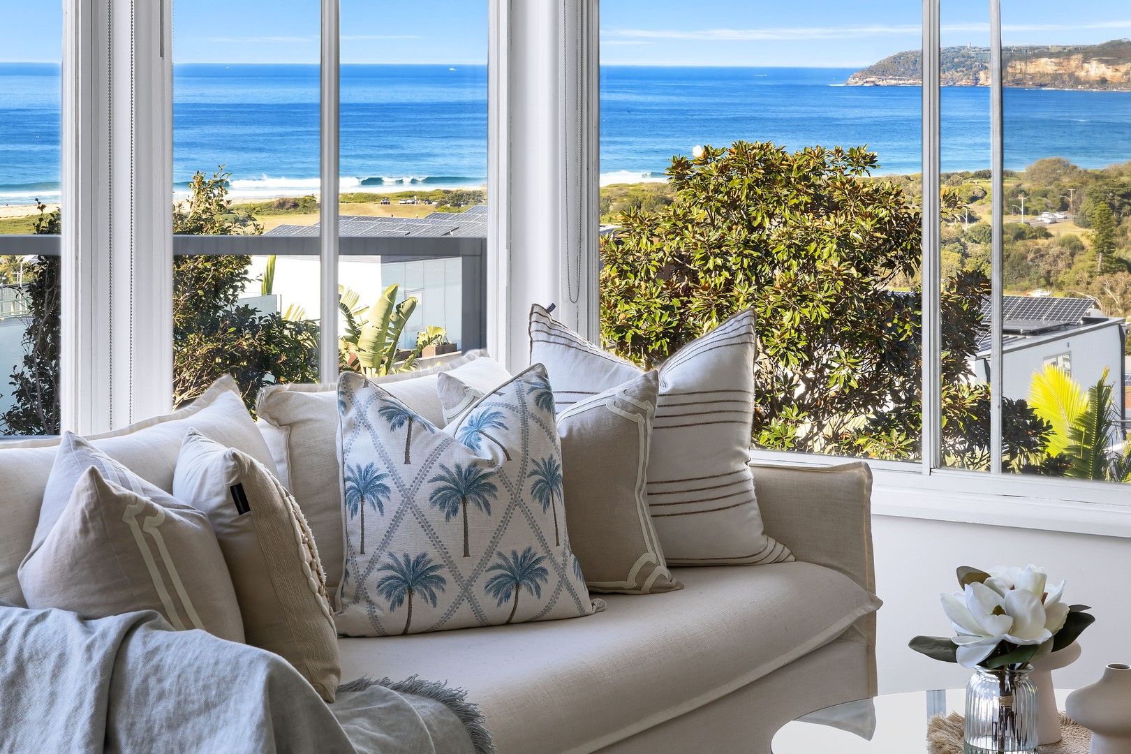 3 bedrooms House in 92 Headland Road NORTH CURL CURL NSW, 2099