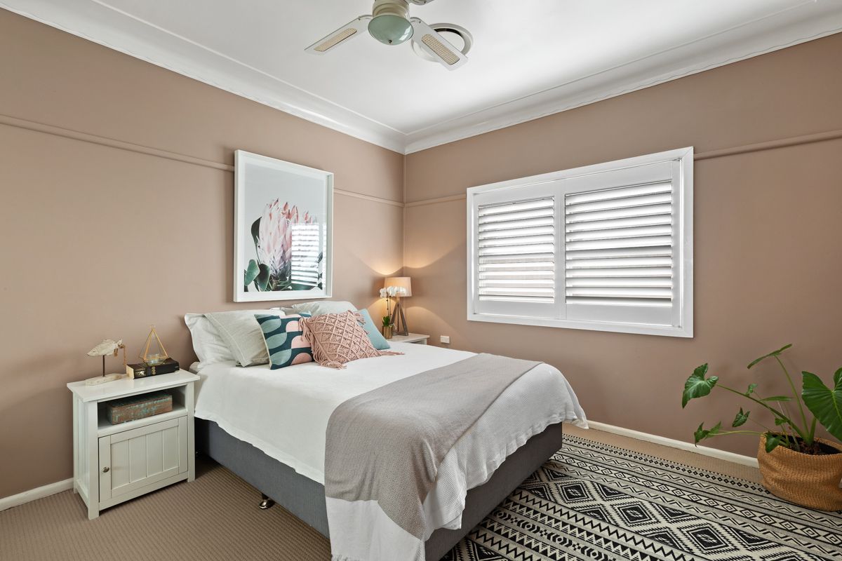 22 Duneba Avenue, West Pymble NSW 2073, Image 2