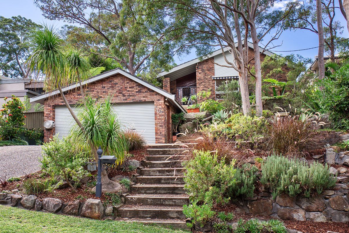 10 Angophora Place, Alfords Point NSW 2234, Image 0