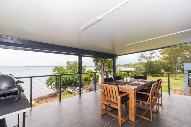 14 Coorong Street, MacLeay Island QLD 4184, Image 1