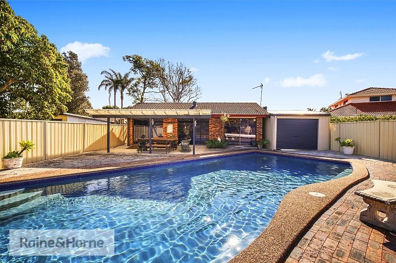 67 Helmsman Boulevard, St Huberts Island NSW 2257, Image 2