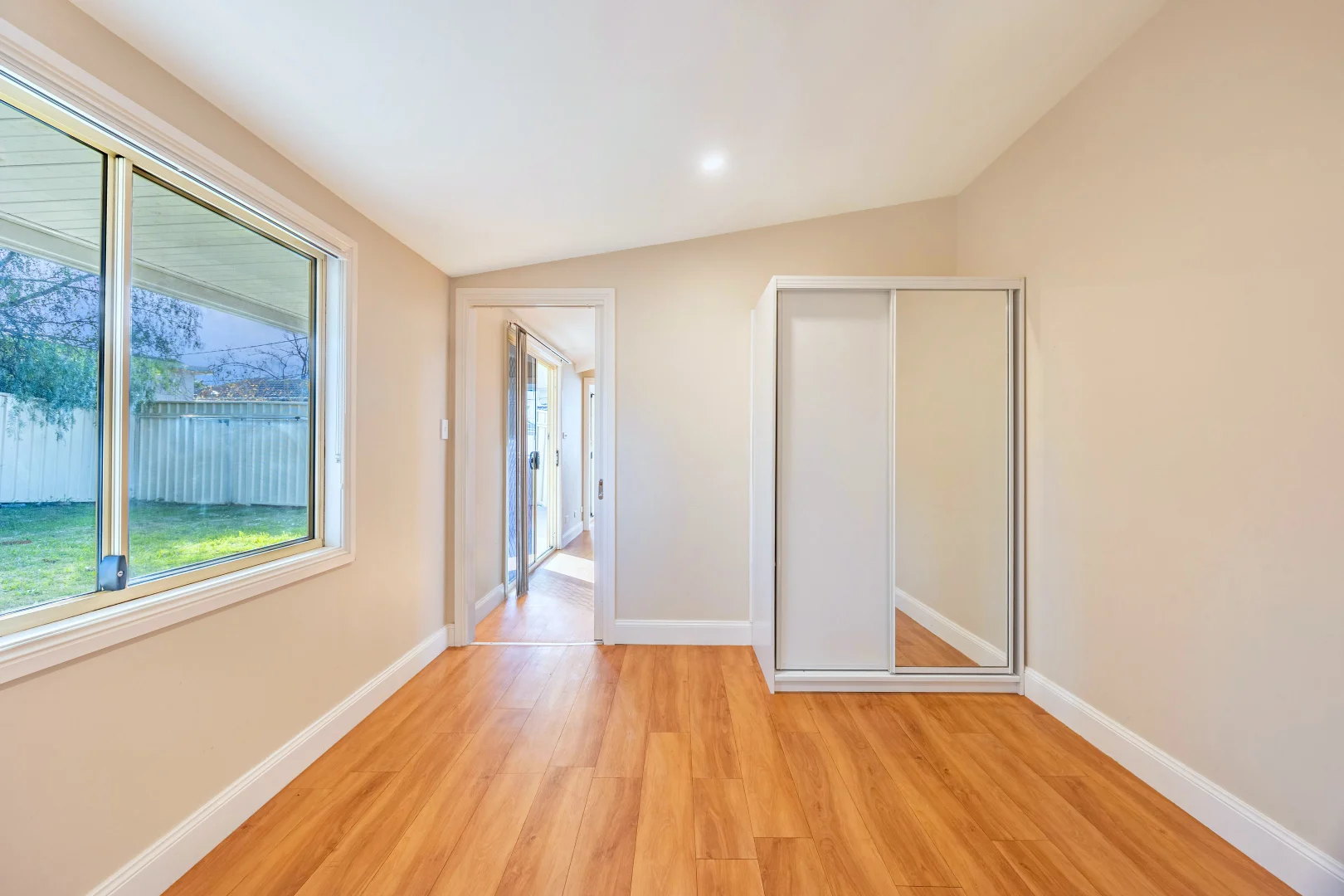 Additional image 13 of 8A Elizabeth Crescent, Kingswood NSW 2747