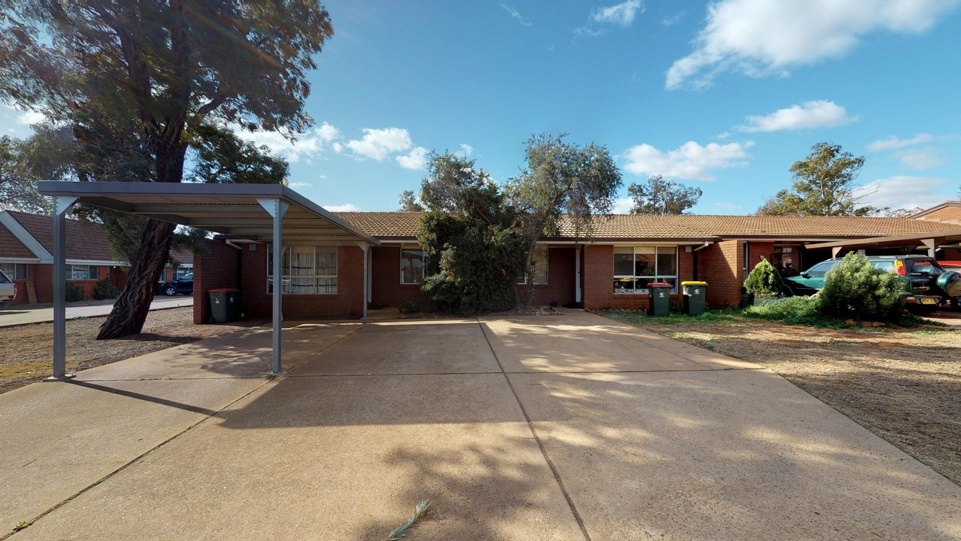 2 bedrooms Apartment / Unit / Flat in 1/8 Forrest Crescent DUBBO NSW, 2830