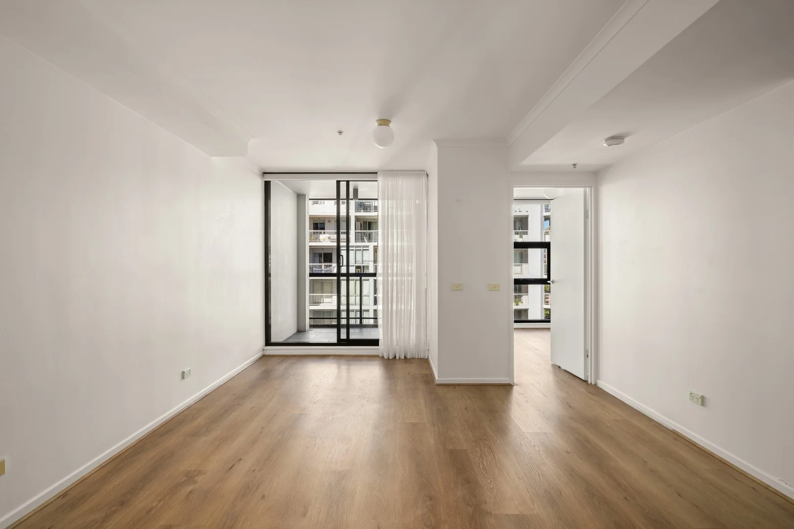 1004/174 Goulburn Street, Surry Hills NSW 2010