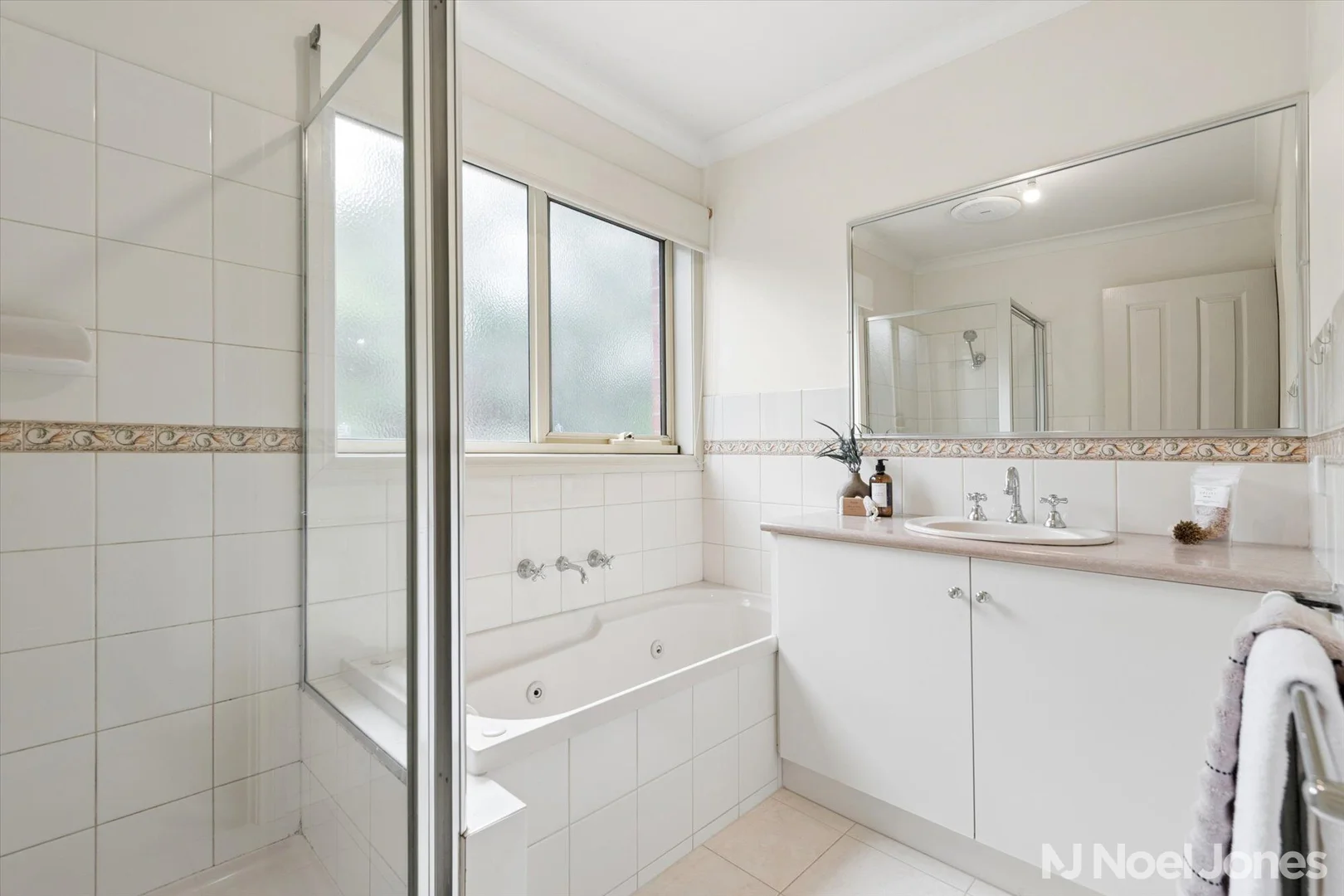 Additional image 8 of 2/728 Doncaster Road, Doncaster VIC 3108