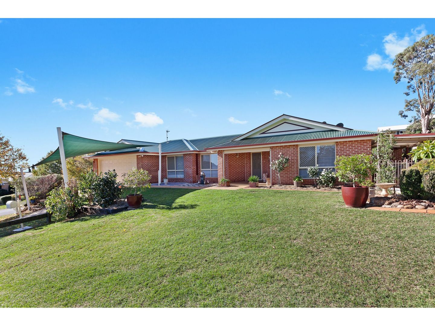 12 Samuel Court, Darling Heights QLD 4350