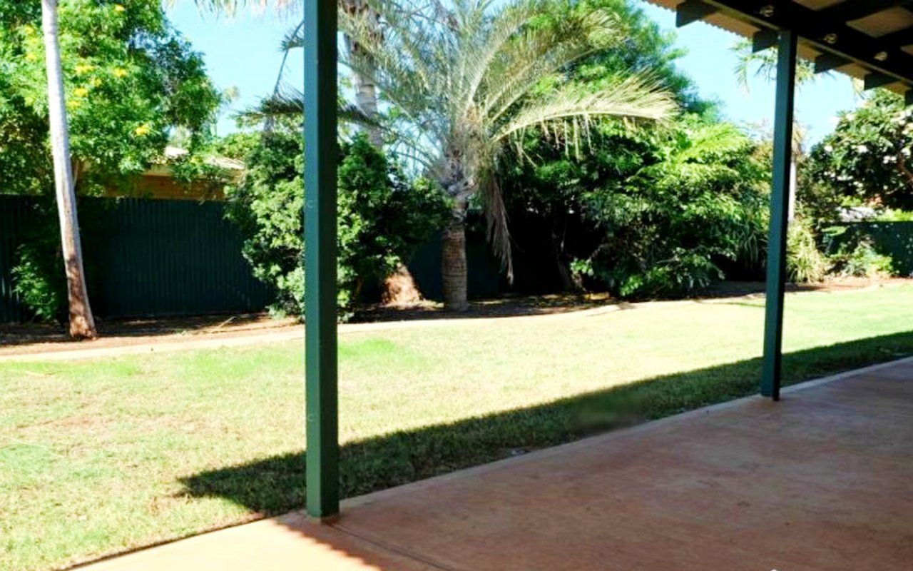 4 bedrooms House in 20 Baynton Drive BAYNTON WA, 6714