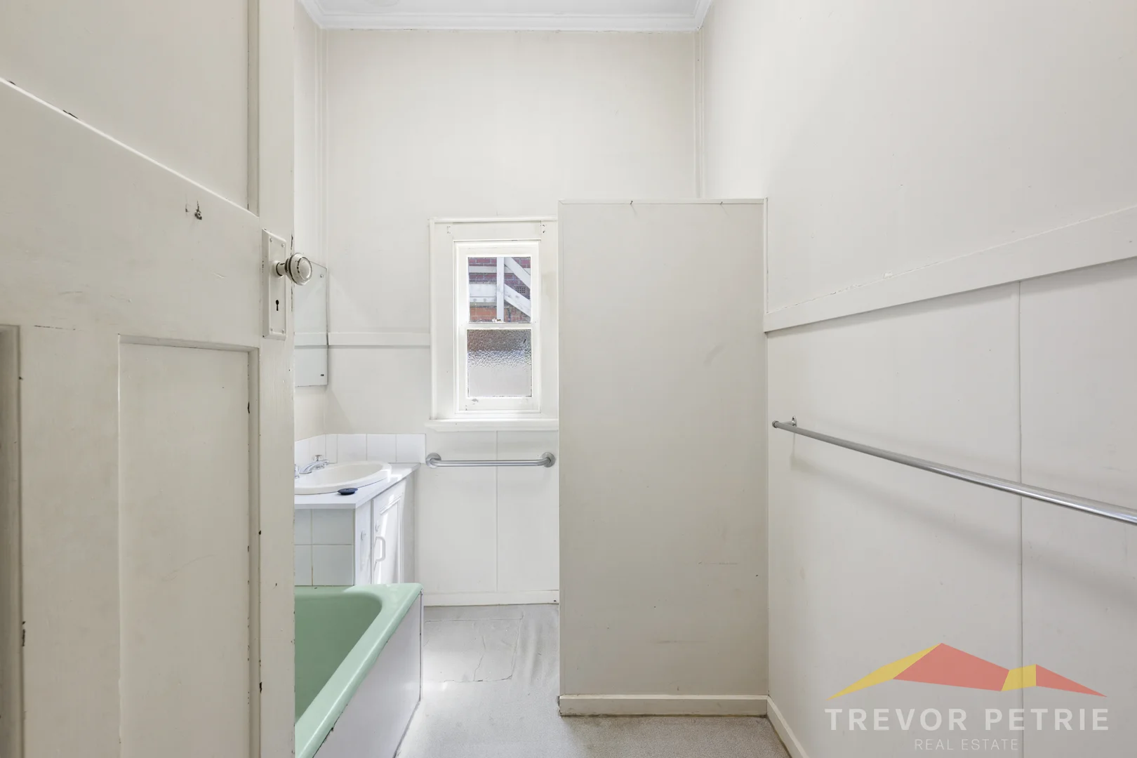 Additional image 6 of 305 Main Road, Golden Point VIC 3350