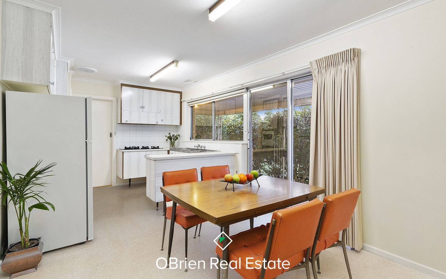 3 Gaybre Court, Cheltenham VIC 3192, Image 2