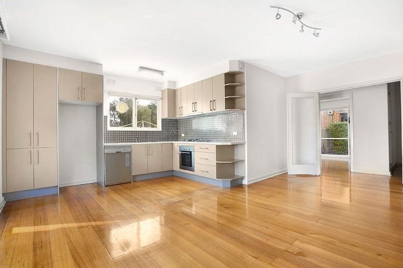 1 bedrooms Apartment / Unit / Flat in 13/38 Scott Street ELWOOD VIC, 3184