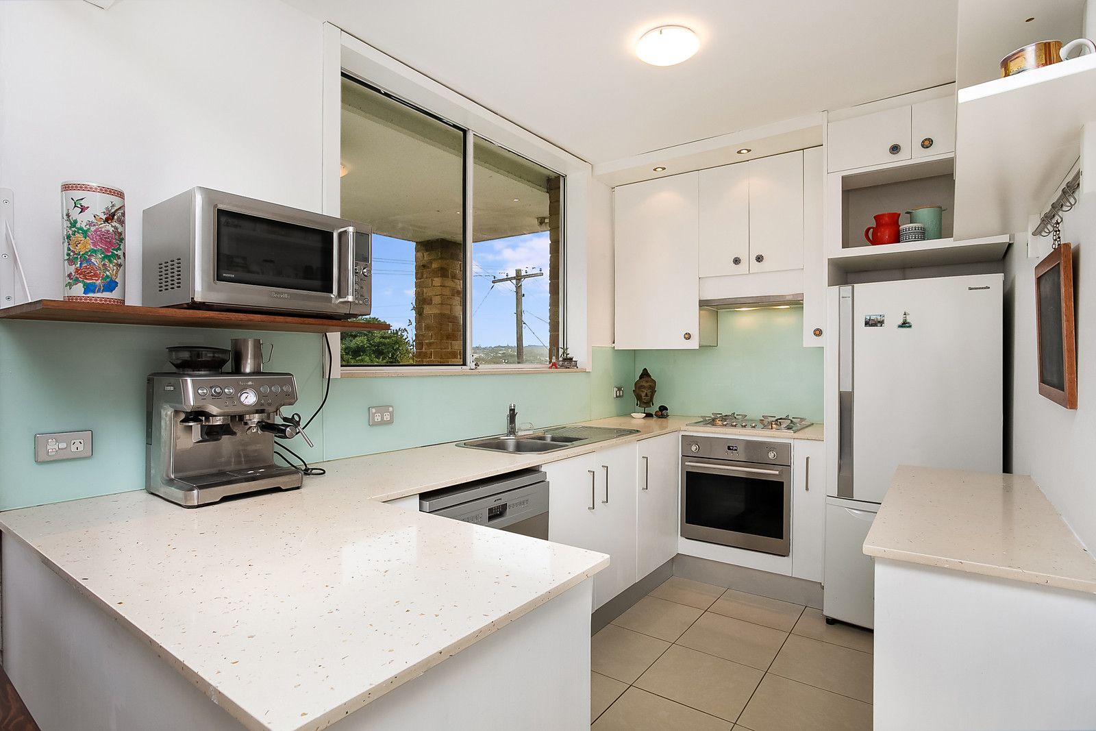 2/129 Queenscliff Road, Queenscliff NSW 2096, Image 2