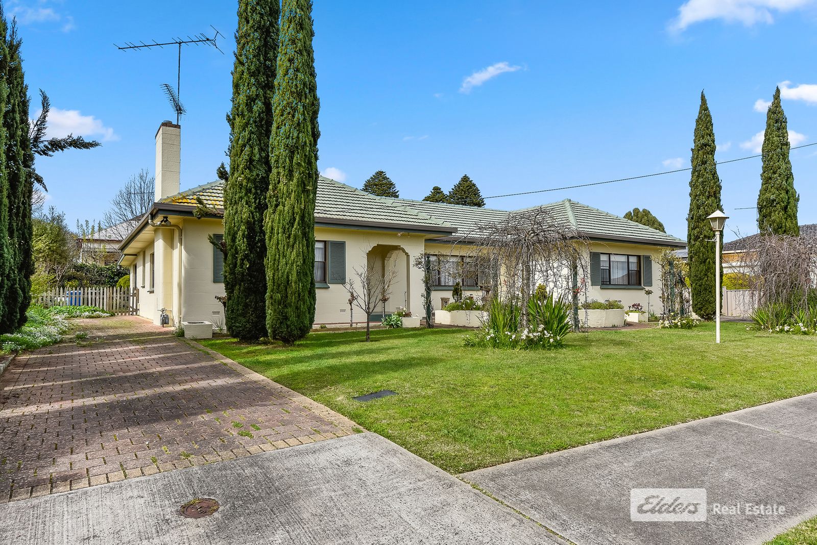 3 bedrooms House in 24 McDonald Street MOUNT GAMBIER SA, 5290