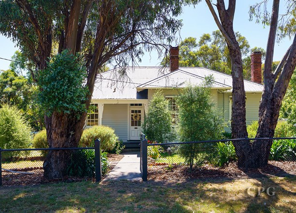 25 Wright Street, Elphinstone VIC 3448