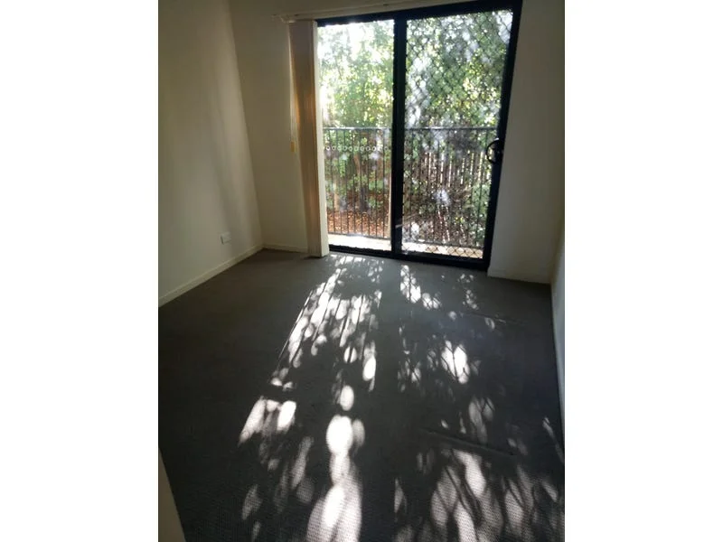 Additional image 9 of Palm Beach QLD 4221