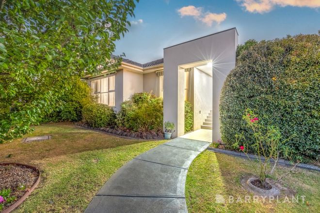 Picture of 1/24 Emerald Street, MOUNT WAVERLEY VIC 3149