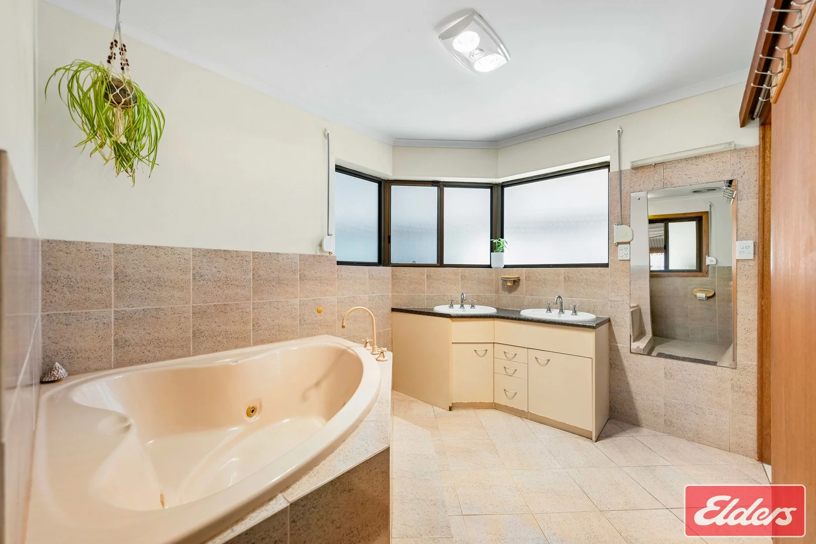 Additional image 22 of 24 The Barracks, Cockatoo Valley SA 5351