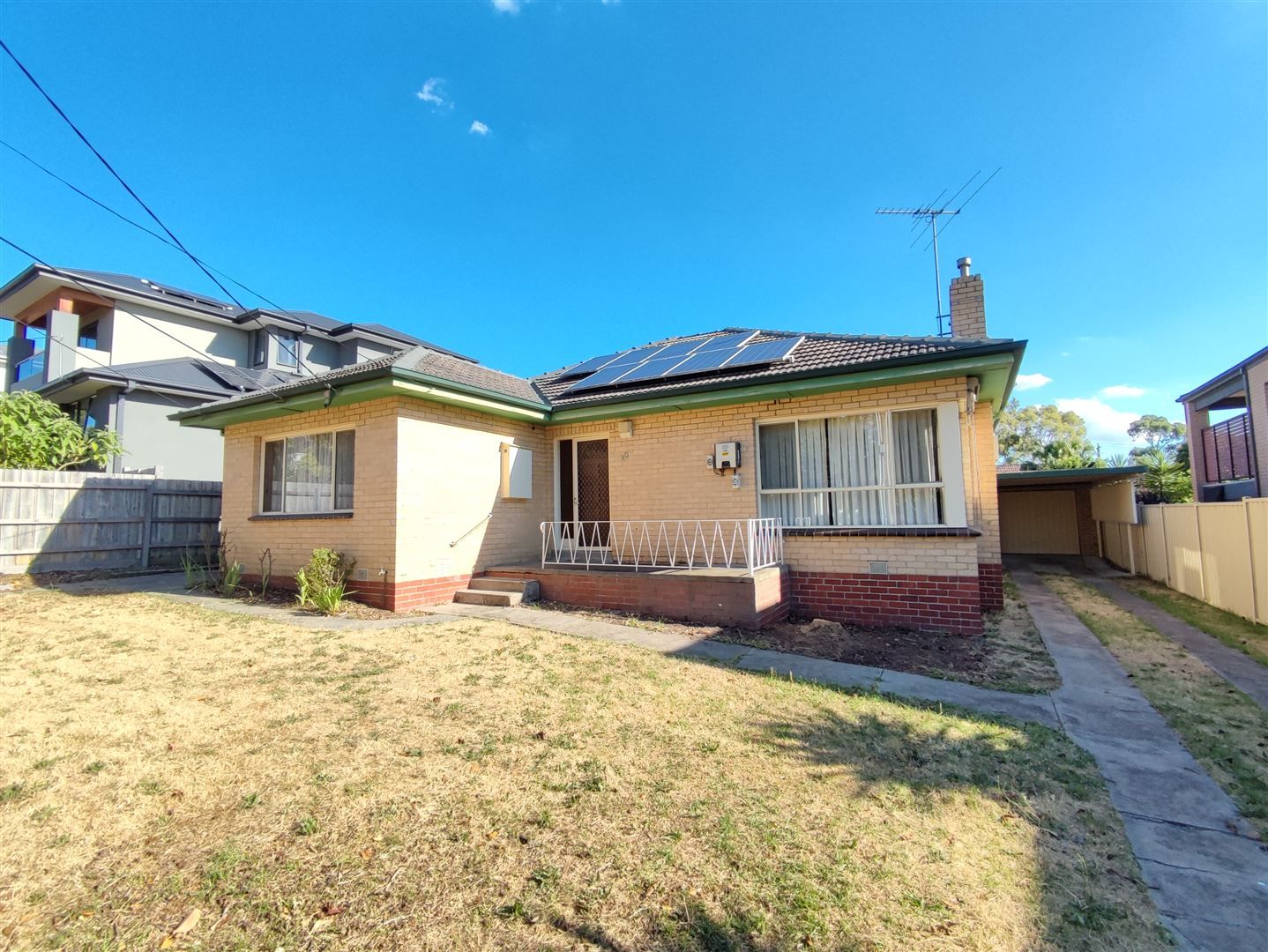 3 bedrooms House in 40 Ralton Avenue GLEN WAVERLEY VIC, 3150