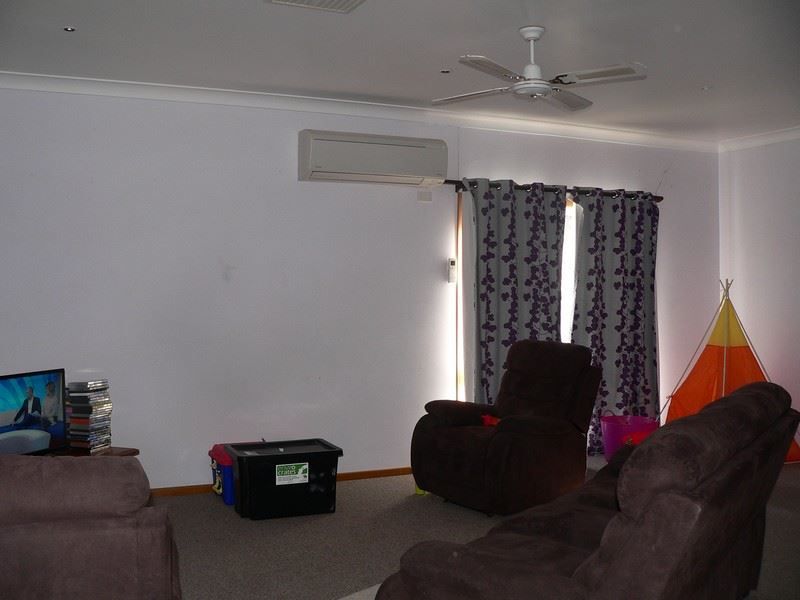 2 Yambacoona Street, Bourke NSW 2840, Image 1