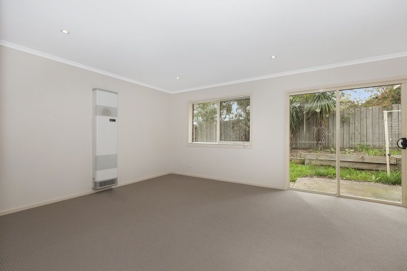 4/55 Dudley Street, Wallan VIC 3756, Image 2