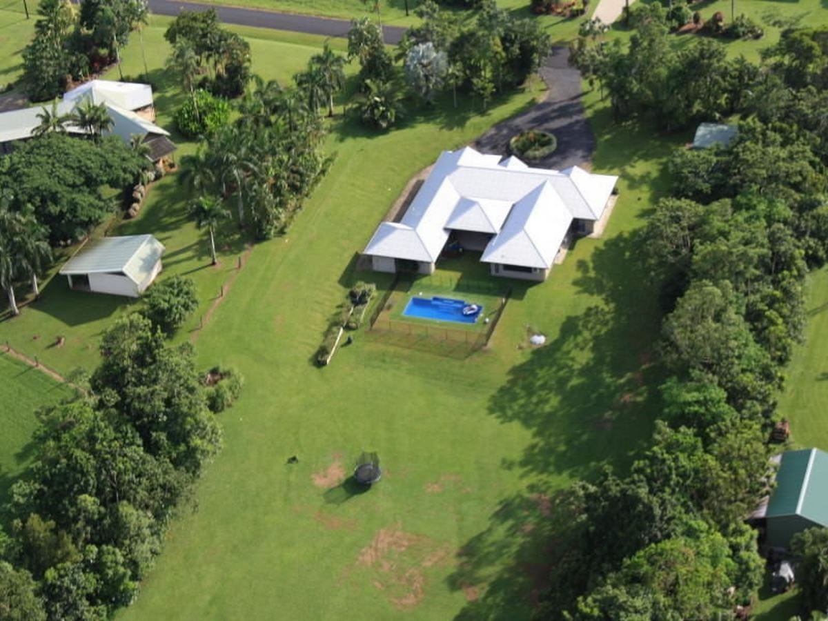 4 bedrooms Acreage / Semi-Rural in  INNISFAIL QLD, 4860
