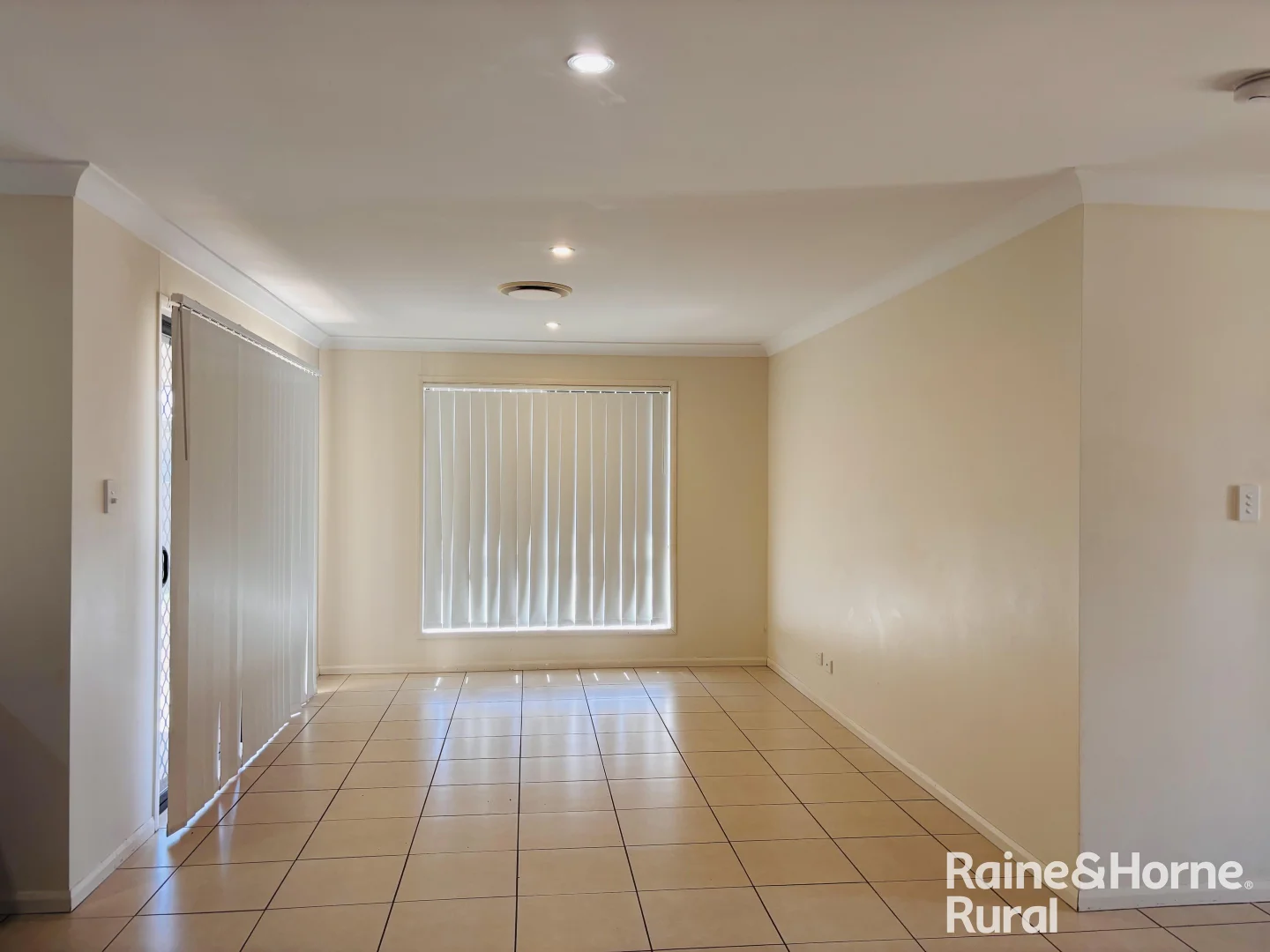 Additional image 10 of 14 Beetson Drive, Roma QLD 4455