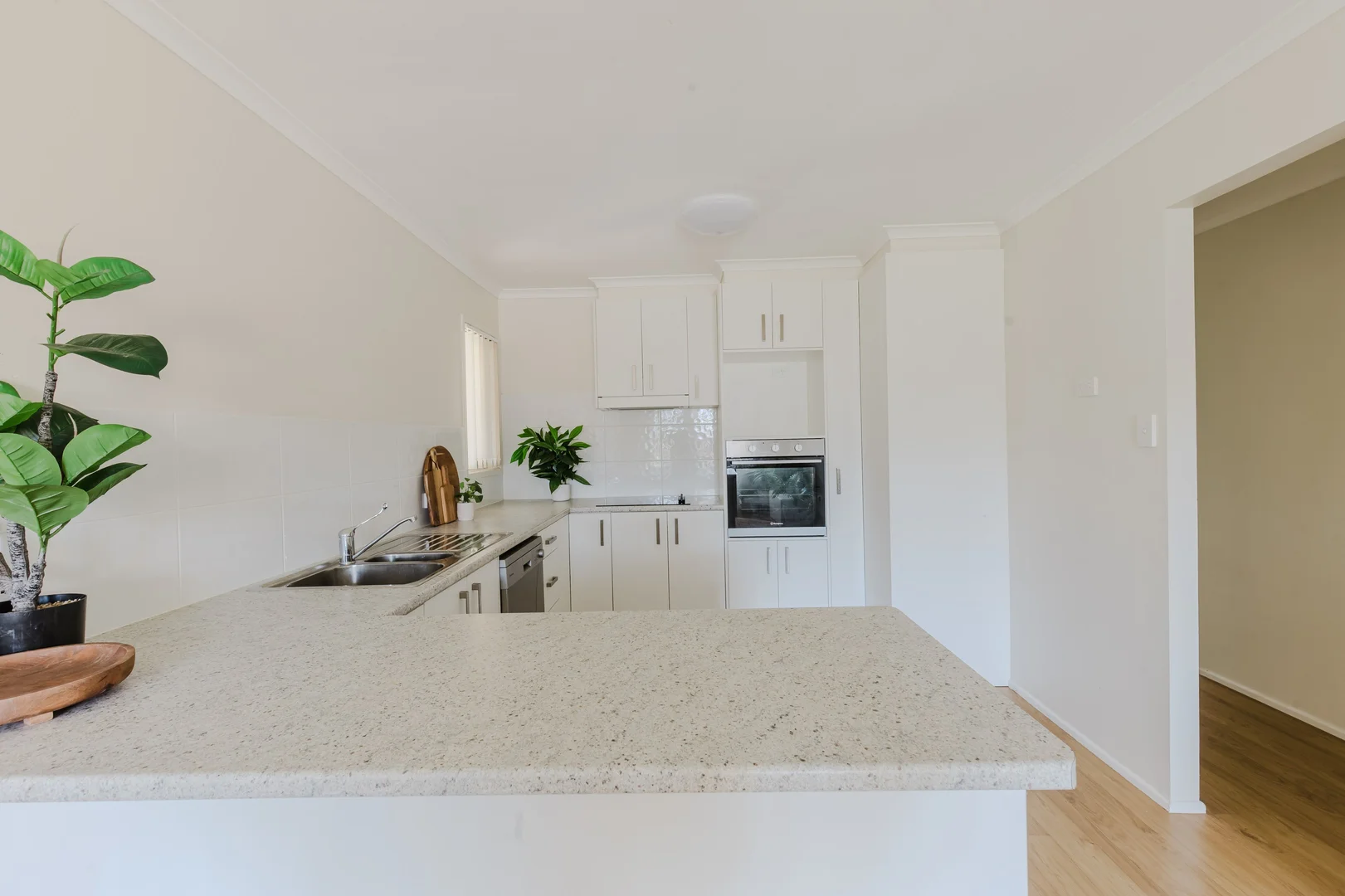 Additional image 9 of 12 Scott St, Cleveland QLD 4163