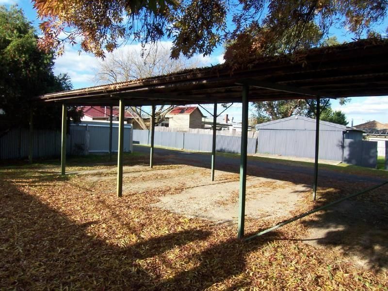 20 Margaret Street, COOTAMUNDRA NSW 2590, Image 2